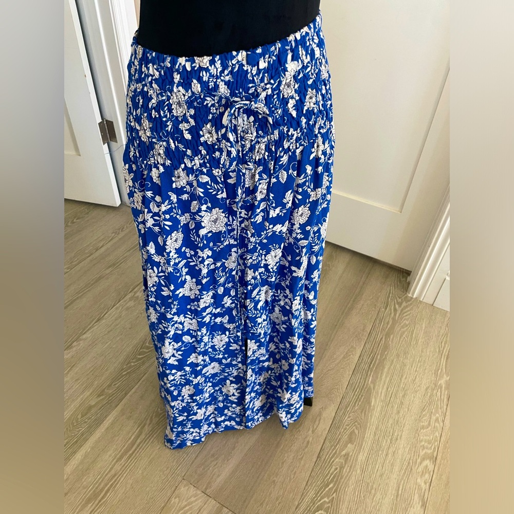 Zara blue and whiter maxi skirt